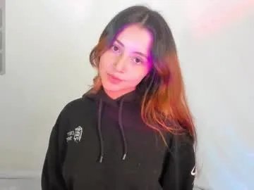 anniemora_