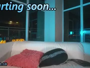 julia_jane