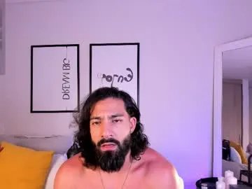 maxstrong01