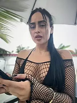 Alexandra_duque