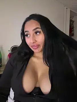 Anily_Lovely
