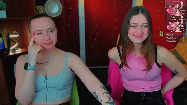 arianaa_cat