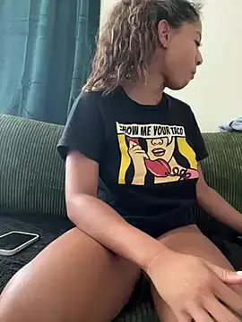 AshleyLoveee