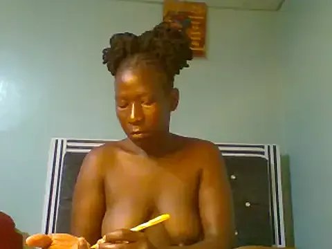 blackcuteebony