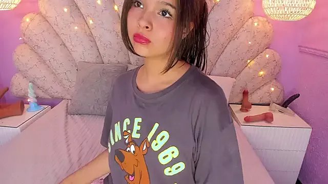chloe_watson_