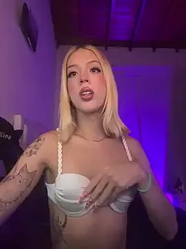 Courtney_gonet