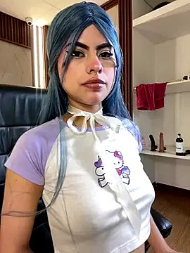 Eva_Feller69