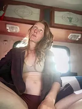 GoldenFlameGoddess