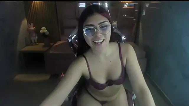 kim_lush_s
