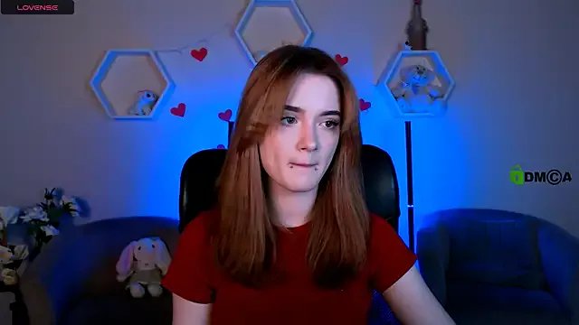 liana_kisses