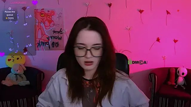 liana_kisses