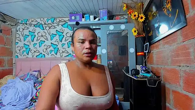 lucianabigcockxx