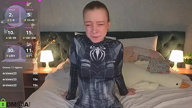 Michelle_Blond