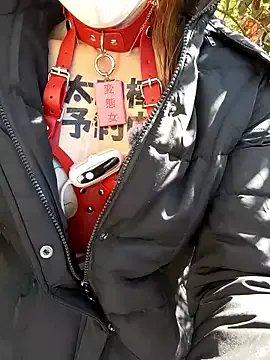 pink-mai