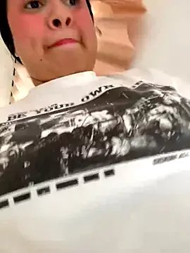 Pretty_Isadora