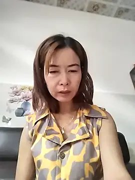 Sexy-ladyboobs20