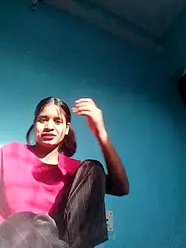 Shaniya03