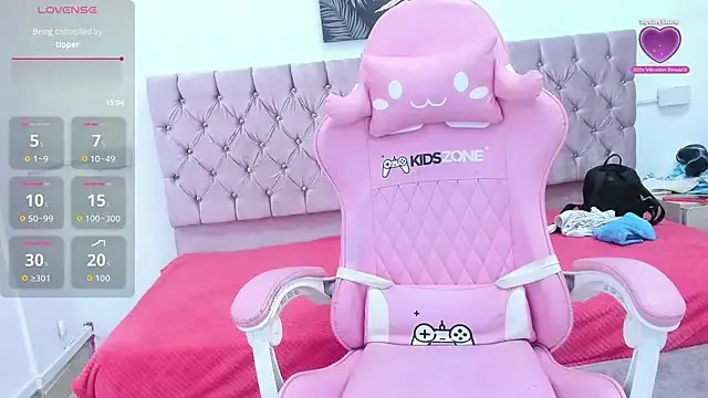 thaliaa_smith1